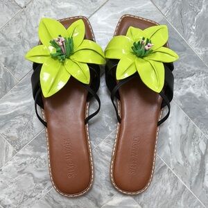 Steve Madden Black and Green Floral Sandals